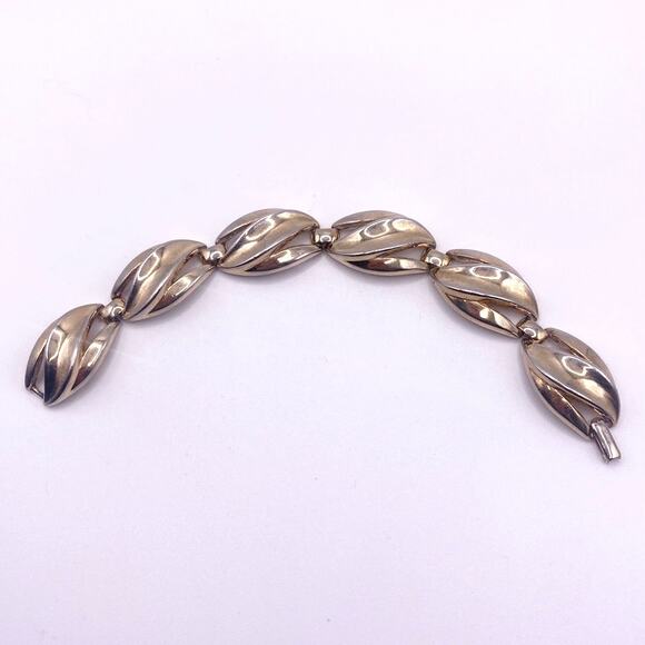 Trifari Chunky Panel Bracelet 7” - Picture 1 of 6